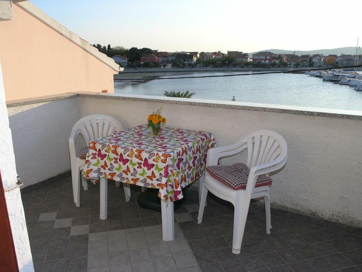 Vala Apartmani Bibinje Eksteriør billede